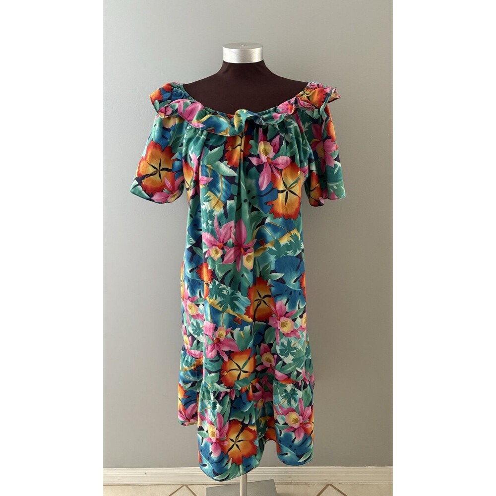 Hilo Hattie Hawaiian Dress 2x Colorful Tulip Sleeve Floral Vibrant Mumu Lounge
